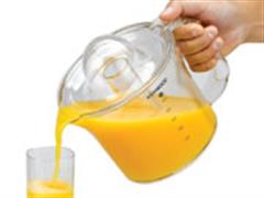 Transparent juice jug 